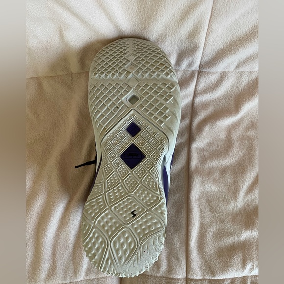 Lebron James Nike Shoes - Picture 6 of 6